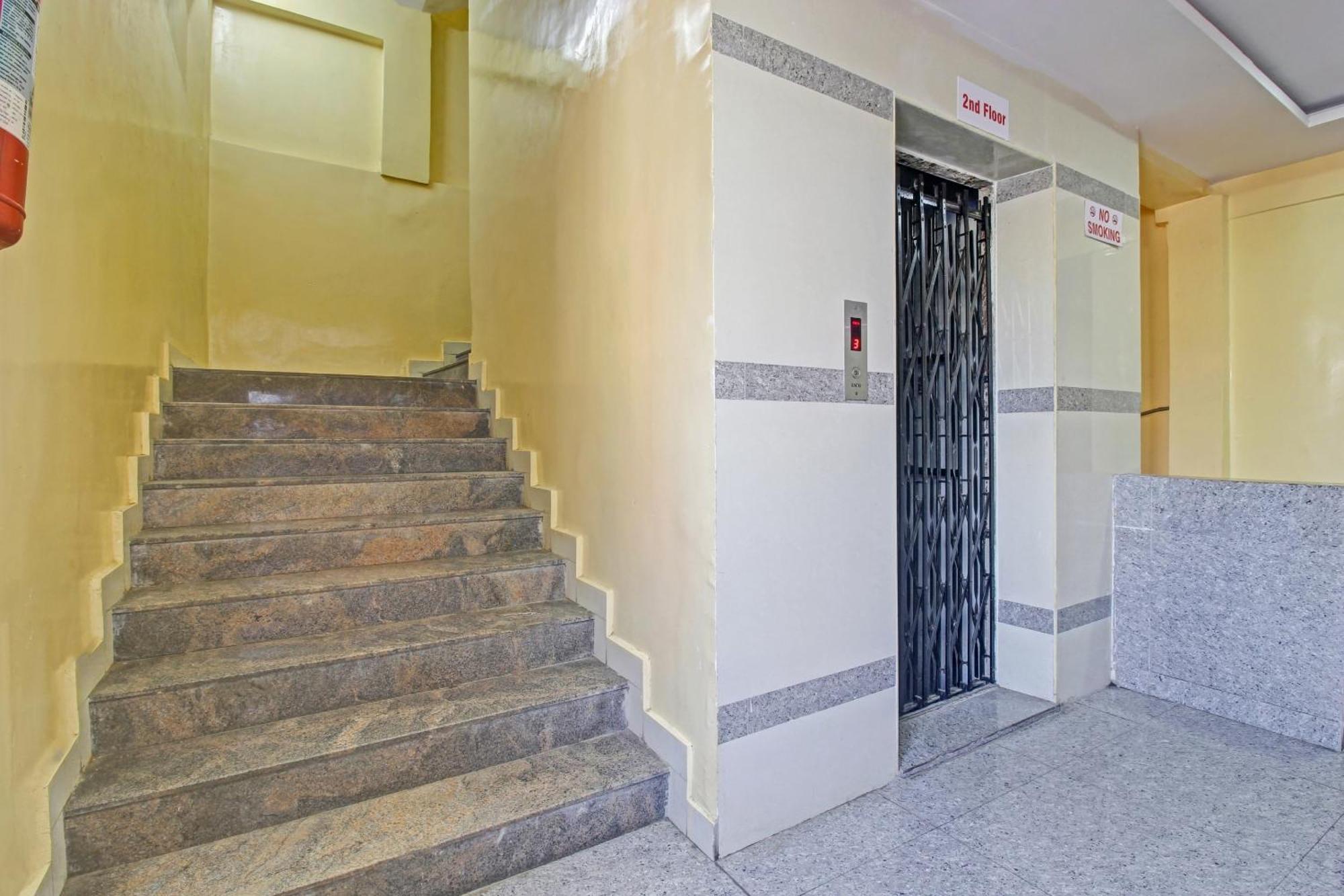 Super Hotel O Sri Sai Regency 海得拉巴 外观 照片